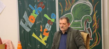 Horké křeslo pro pana ředitele